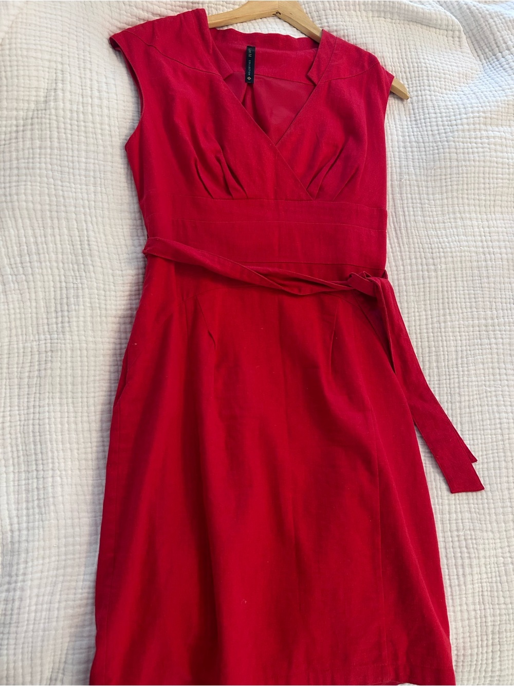Sleeveless Red V-Neck Midi Dress with Self-Tie Waist